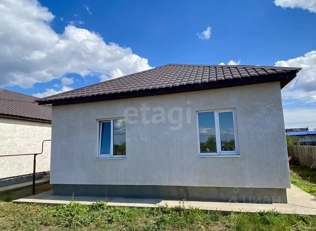 Дом в Оренбургская область, Оренбургский район, Южноуральский ... - Фото 1