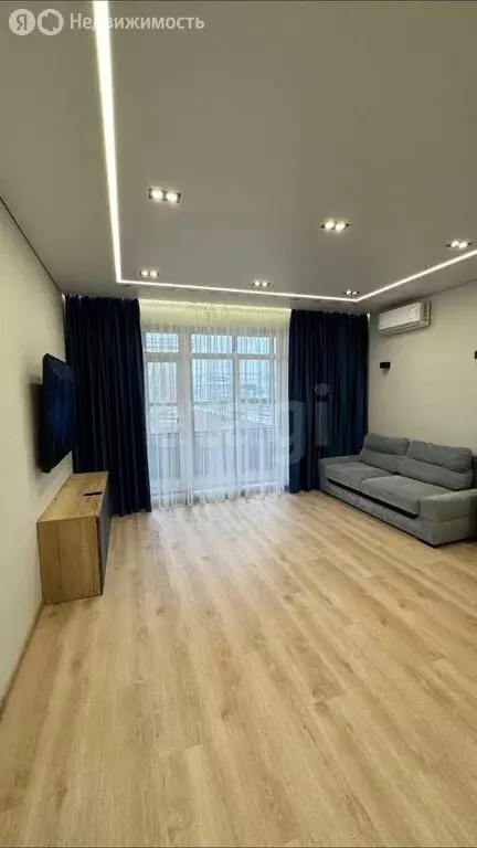 3-комнатная квартира: Тюмень, улица Пожарных и Спасателей, 5к1 (71 м) - Фото 1