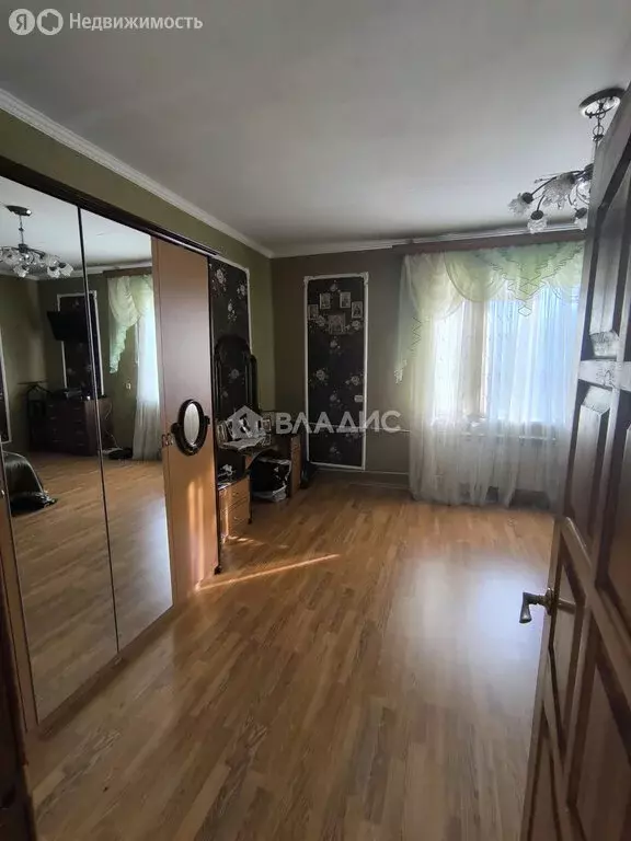 Дом в село Стариково, улица Ленина, 37 (162 м) - Фото 1