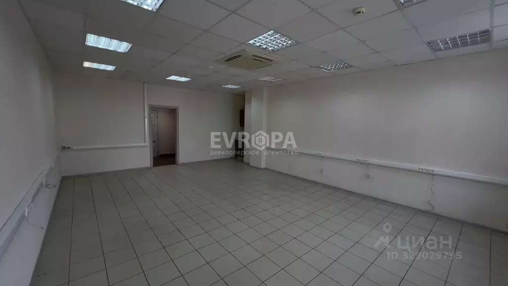 Офис в Ульяновская область, Ульяновск ул. Федерации, 83 (43 м) - Фото 1