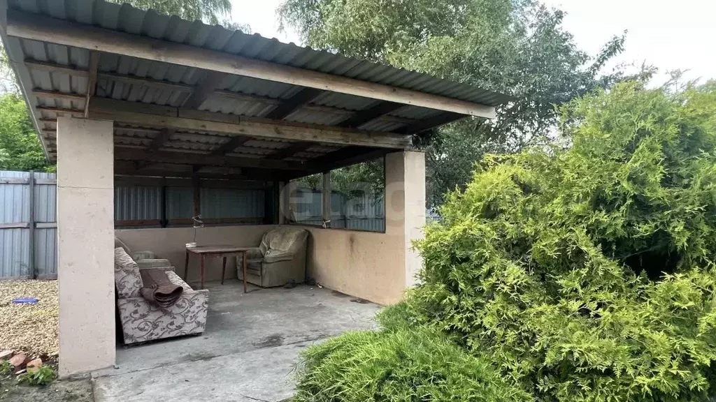 Дом в Белгородская область, Старооскольский городской округ, с. ... - Фото 1