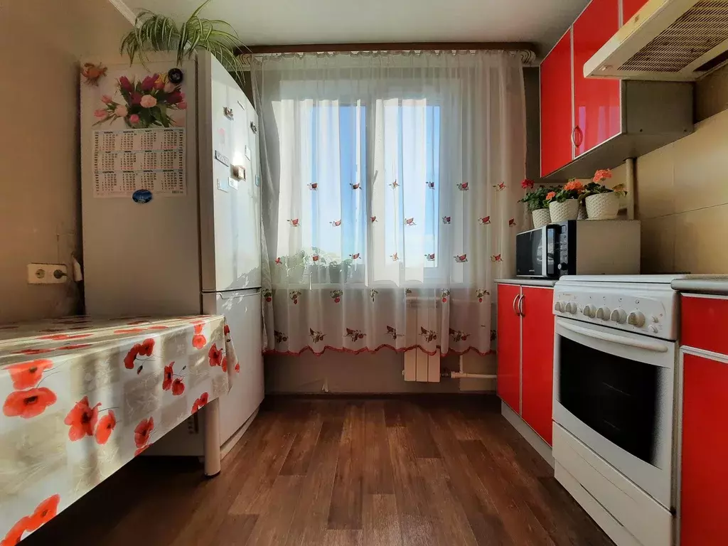 Квартира, 3 комнаты, 66.1 м - Фото 0