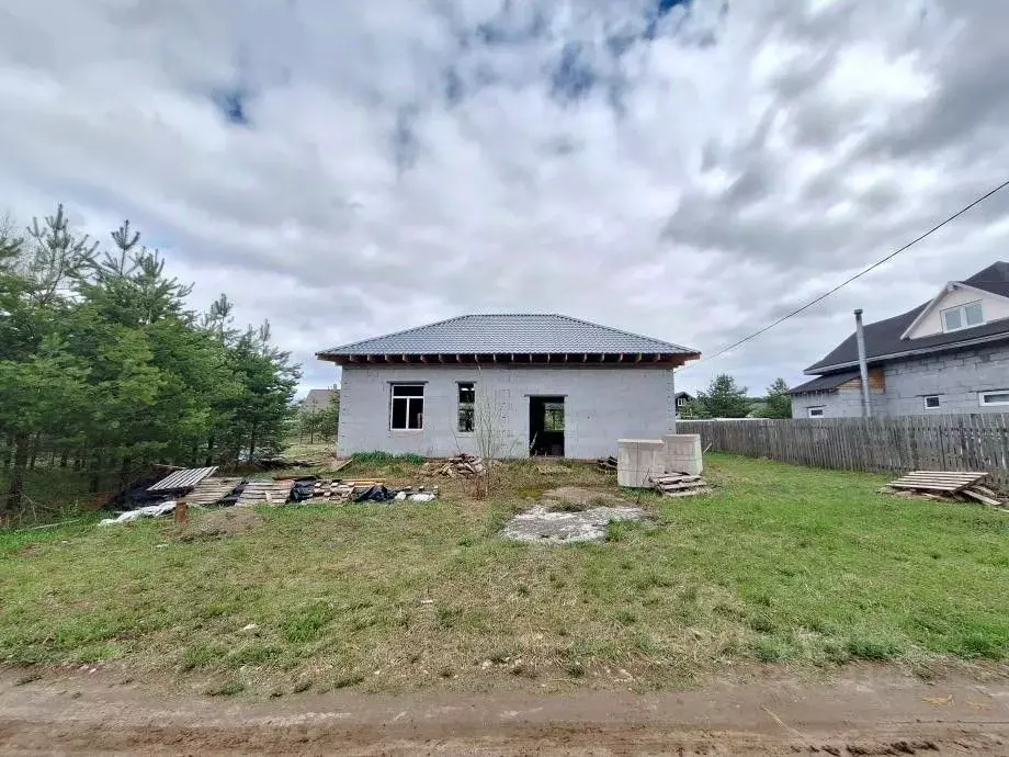 Дом в Пермский край, Соликамский муниципальный округ, д. Чашкина ул. ... - Фото 1