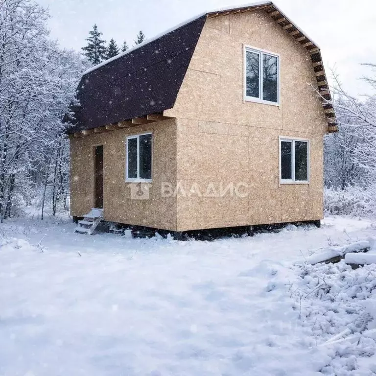 Дом в Ленинградская область, Выборгский район, Рощинское городское ... - Фото 1