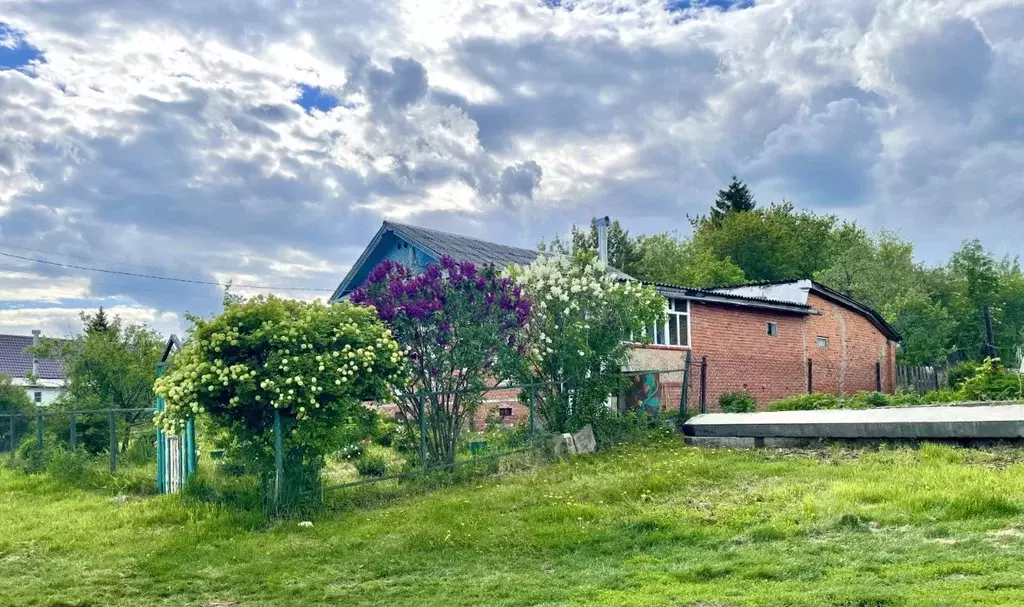 Дом в Нижегородская область, Нижний Новгород д. Карабатово, ул. Мира, ... - Фото 1