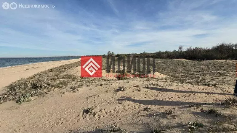 Участок в Нижнезаморское, Курортная улица, 9 (300 м) - Фото 2