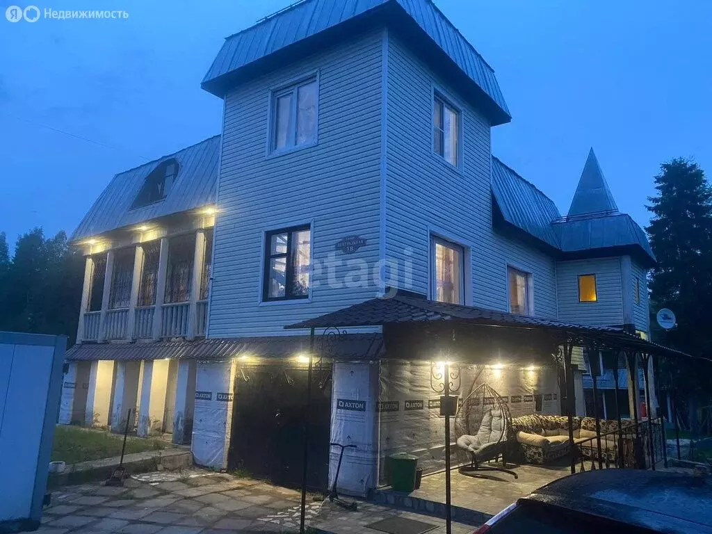 Дом в деревня Ужесельга, Центральная улица (121 м) - Фото 0