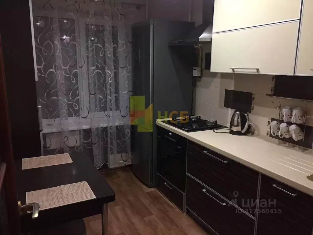 3-к кв. Омская область, Омск ул. Волховстроя, 90 (58.4 м) - Фото 0