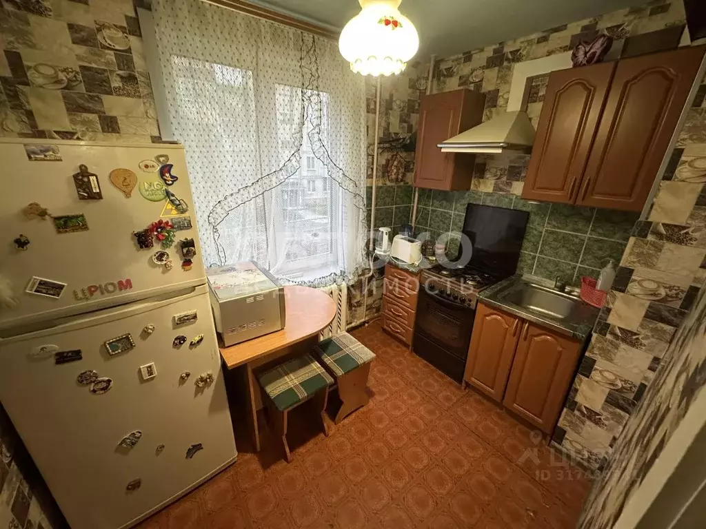 2-к кв. Пермский край, Березники ул. Потемина, 9 (36.8 м) - Фото 1