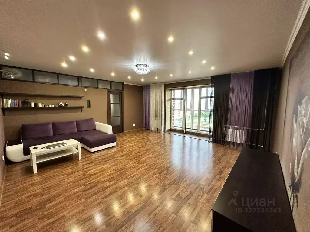 3-к кв. Хакасия, Абакан ул. Торосова, 17 (107.1 м) - Фото 1