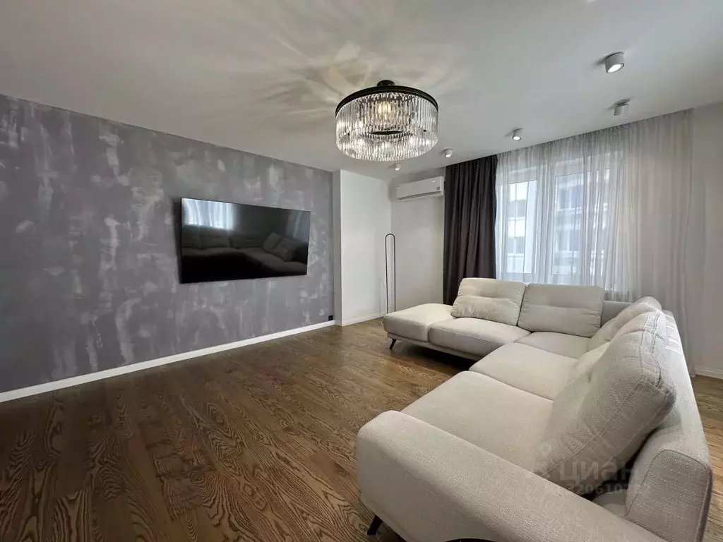 2-к кв. Саратовская область, Саратов Вольская ул., 2Дк1 (86.0 м) - Фото 1