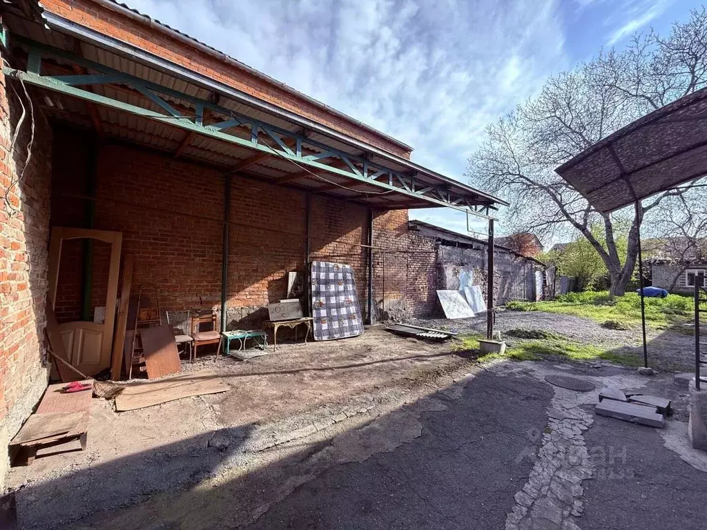 Дом в Северная Осетия, Заводской пгт ул. Промышленная, 44 (100 м) - Фото 2