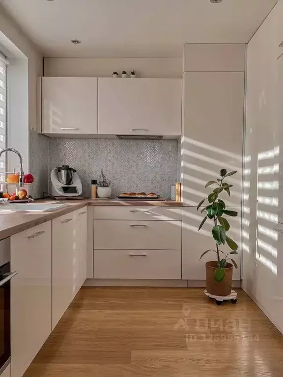 1-к кв. Краснодарский край, Сочи Виноградная ул., 89кв1 (35.0 м) - Фото 1