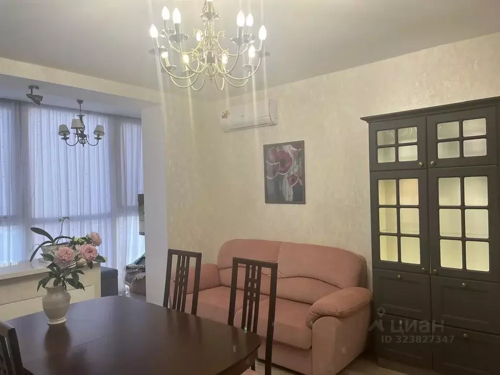 2-к кв. Тюменская область, Тюмень ул. 50 лет Октября, 75к4 (49.0 м) - Фото 1