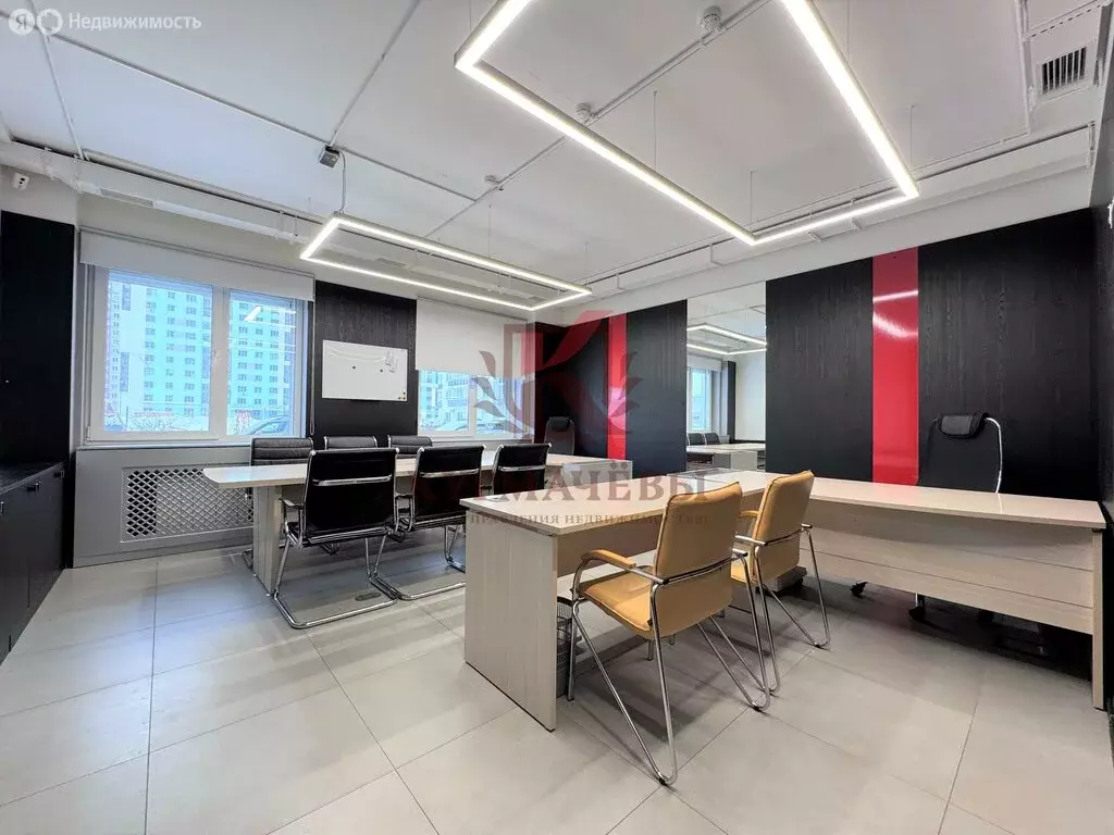 Офис (167.6 м) - Фото 1