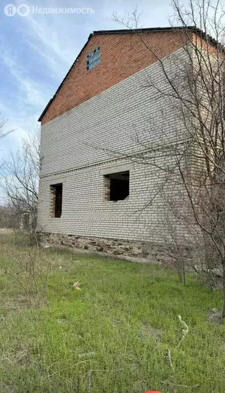 Дом в хутор Нижнеговейный, улица Щаденко (170 м) - Фото 1