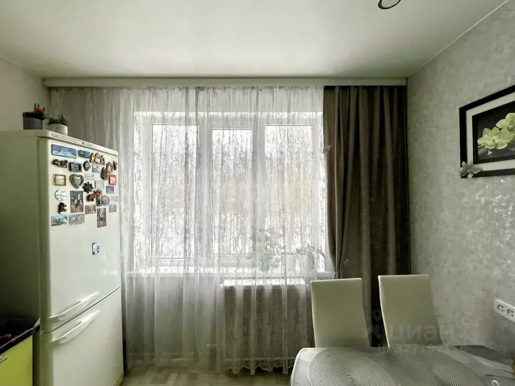 2-к кв. Псковская область, Остров ул. ДОС, 18 (46.2 м) - Фото 2