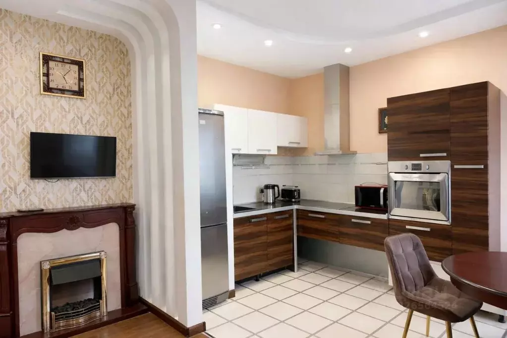 2-к кв. Санкт-Петербург ул. Метростроевцев, 5 (68.2 м) - Фото 1