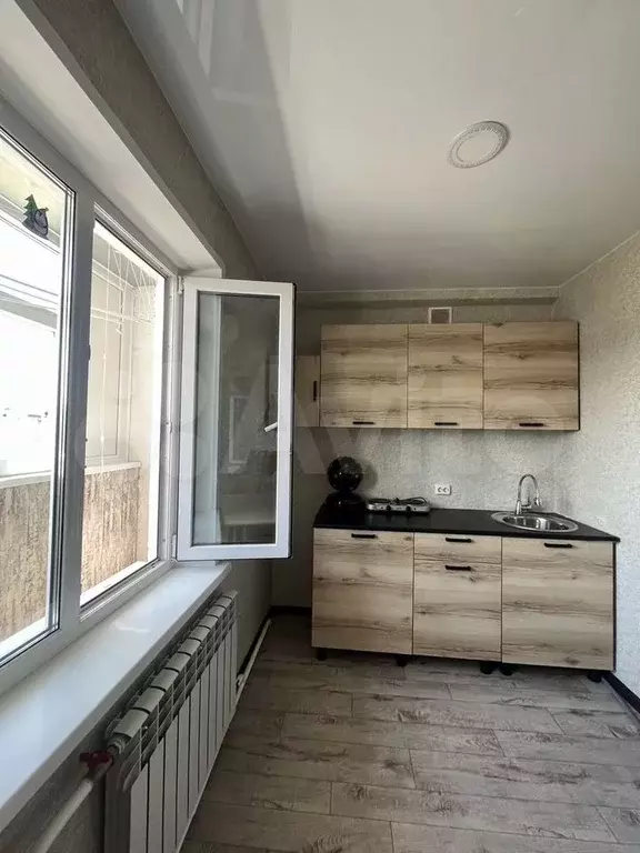 1-к. квартира, 30 м, 5/5 эт. - Фото 0