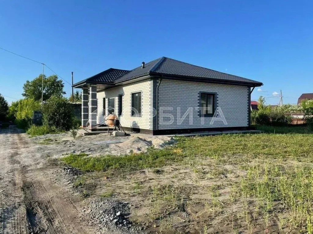 Дом в Тюменская область, Тюмень ул. Щербакова (86 м) - Фото 0