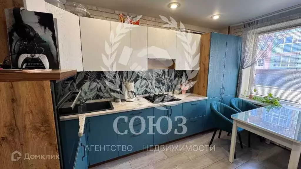 Продаётся 2-к квартира, 55.7 м - Фото 0