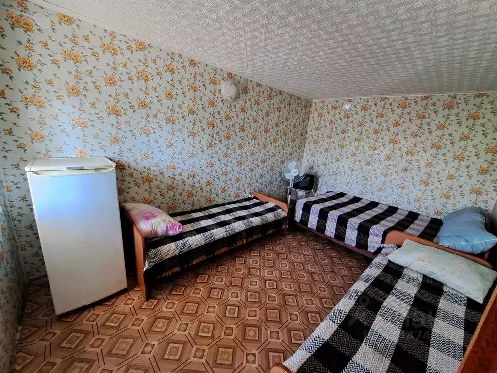 Комната Оренбургская область, Соль-Илецк Гатчинская ул., 23 - Фото 0