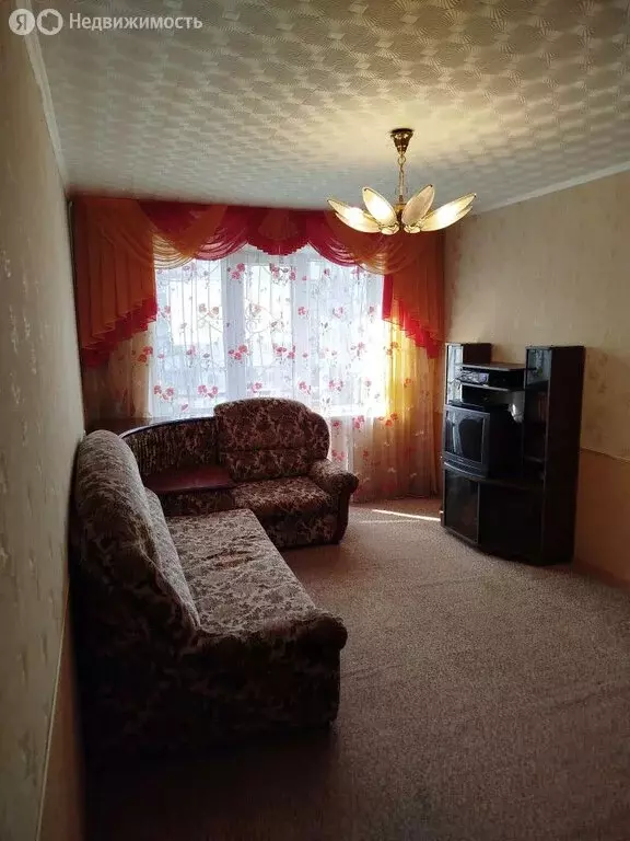 3-комнатная квартира: Миасс, проспект Макеева, 45 (64 м) - Фото 1