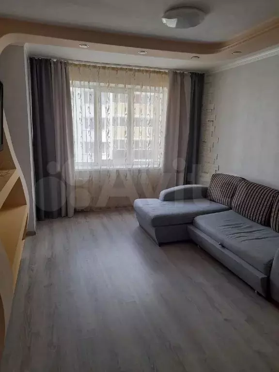 1-к. квартира, 35 м, 7/9 эт. - Фото 0