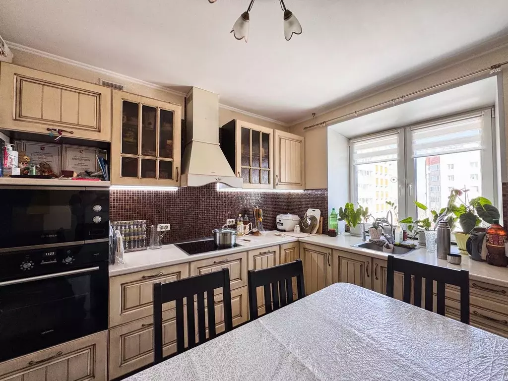 3-к кв. Вологодская область, Вологда ул. Сергея Преминина, 1 (80.0 м) - Фото 1