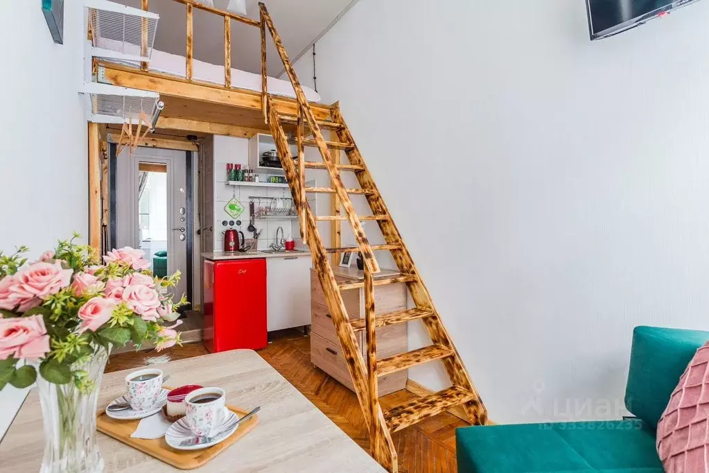 5-к кв. Санкт-Петербург ул. Достоевского, 25 (59.0 м) - Фото 1