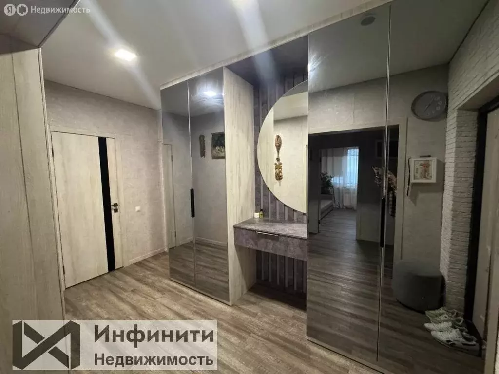 3-комнатная квартира: Ставрополь, улица Доваторцев, 82/2 (80.4 м) - Фото 0