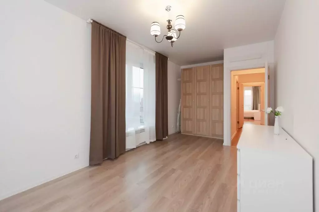 3-к кв. Москва ул. Саларьевская, 9 (80.1 м) - Фото 2