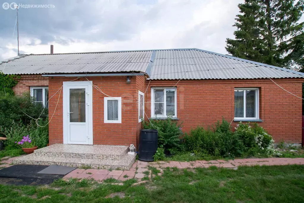 Дом в Ленинское, улица 50 лет Октября (80 м) - Фото 0