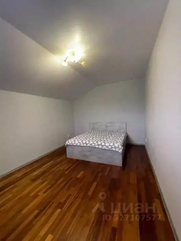 2-к кв. Тюменская область, Ишим ул. Врачей Калининых, 19 (60.0 м) - Фото 1