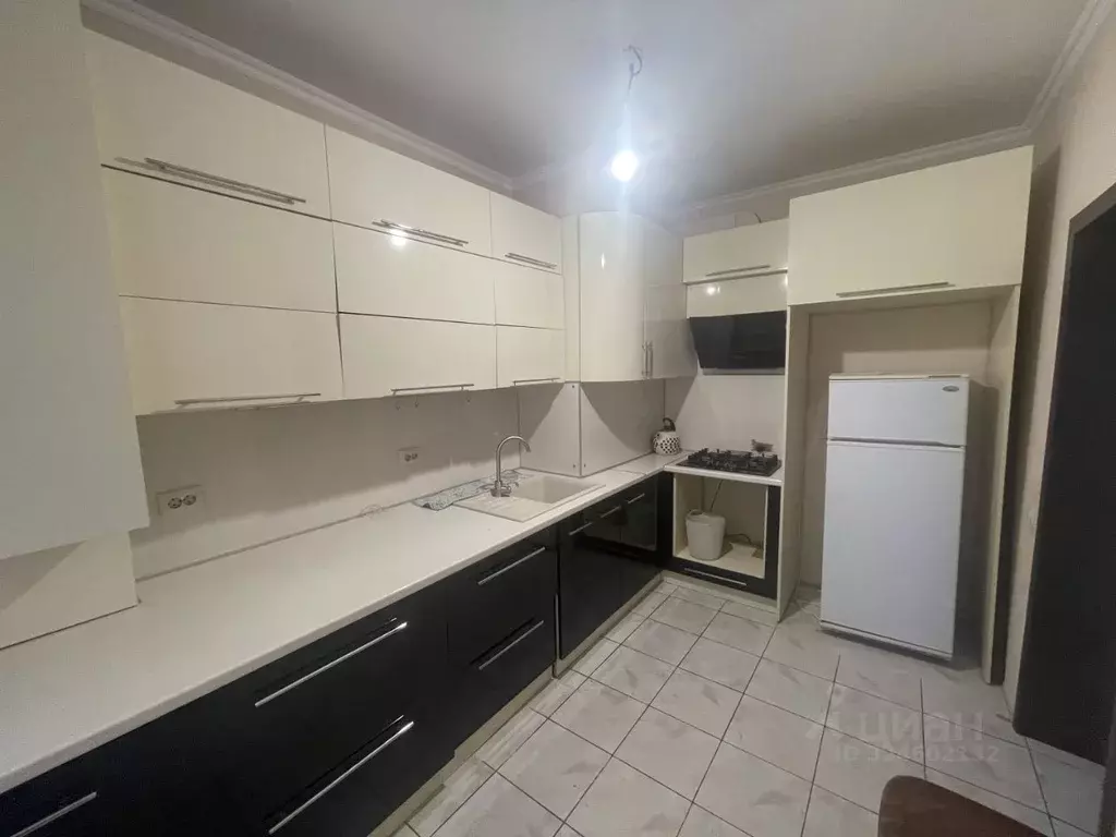 2-к кв. Белгородская область, Белгород ул. Шебекинская, 4 (54.0 м) - Фото 2