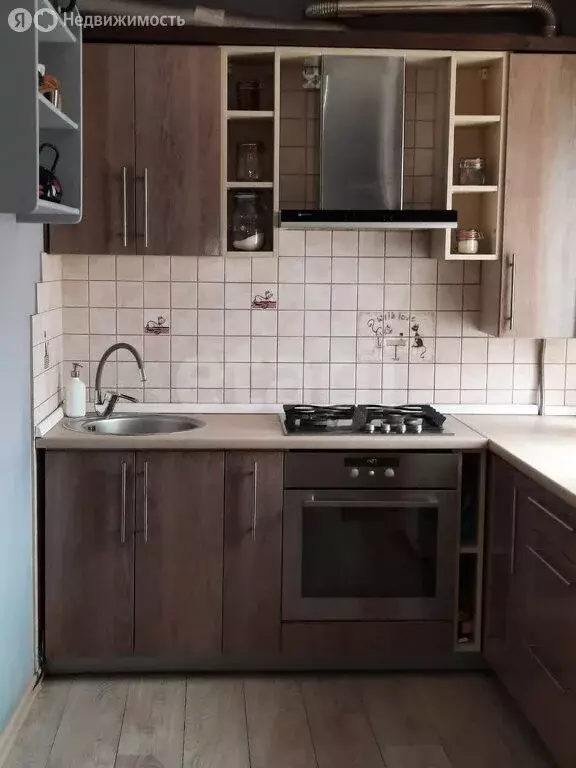 2-комнатная квартира: Калининград, Омская улица, 12 (43.1 м) - Фото 0