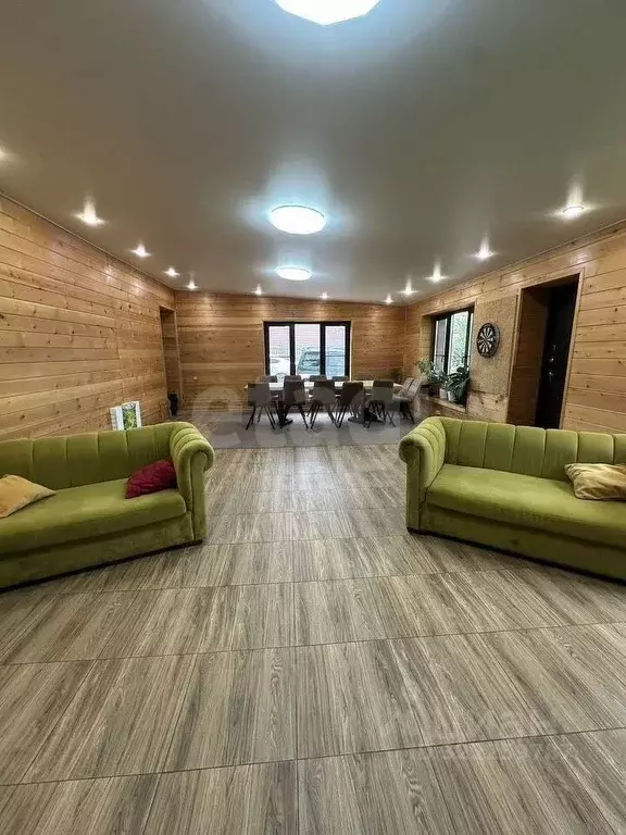 Дом в Красноярский край, Красноярск Даурская ул., 13/134 (170 м) - Фото 1