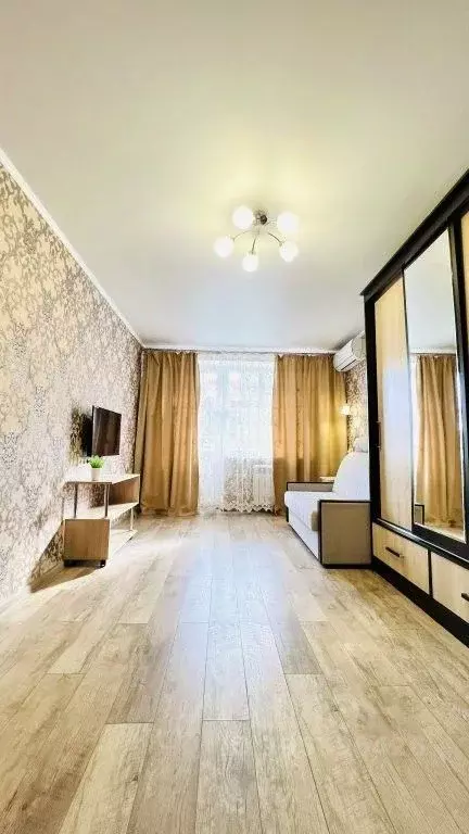 1-к кв. Краснодарский край, Геленджик ул. Грибоедова, 23 (31.0 м) - Фото 0