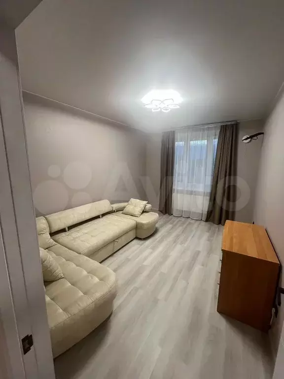 1-к. квартира, 40 м, 8/16 эт. - Фото 0