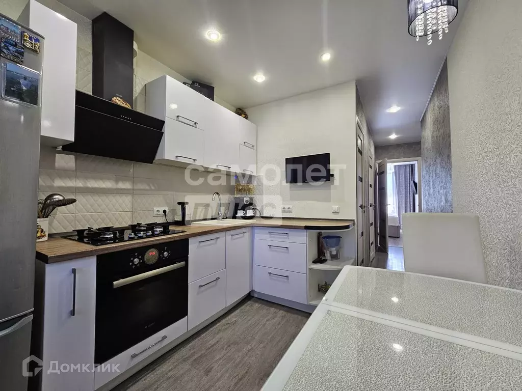 Продаётся 3-к квартира, 61.2 м - Фото 1