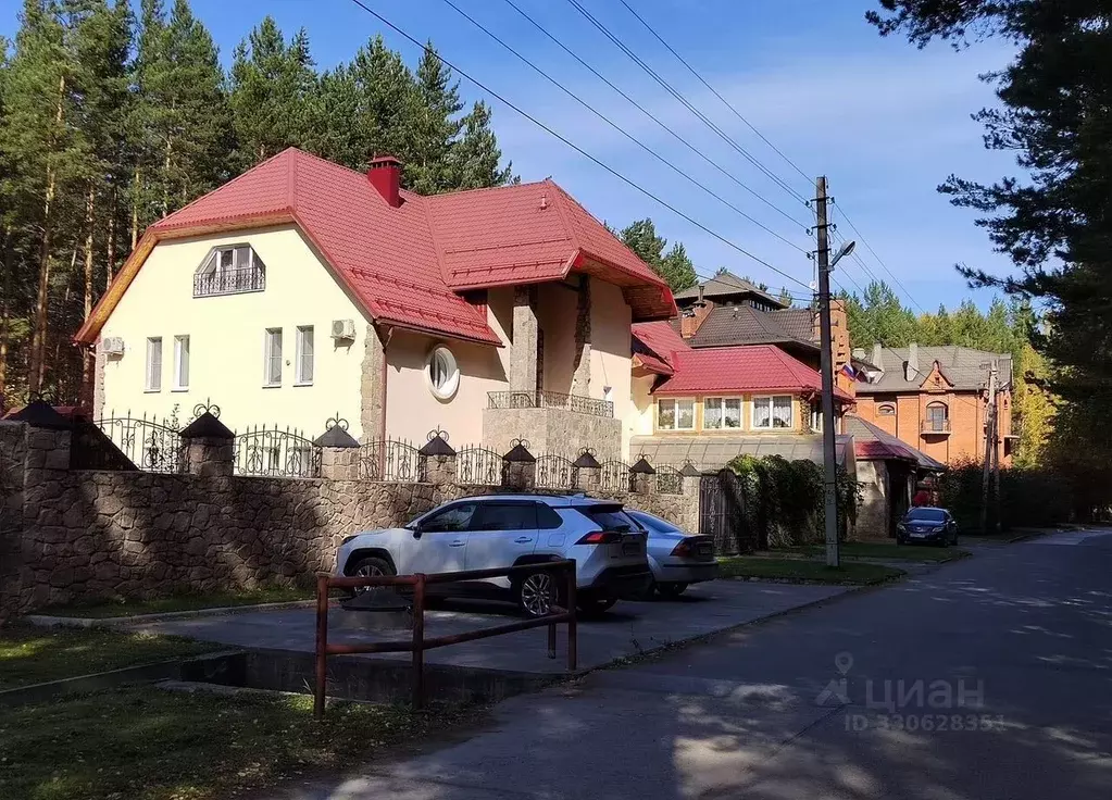 Коттедж в Новосибирская область, Новосибирский район, Мочищенский ... - Фото 1