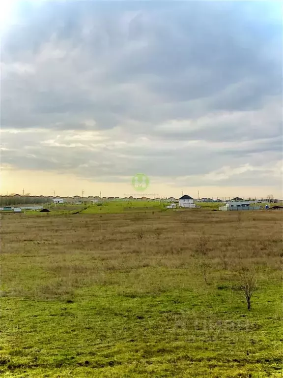 Участок в Крым, Симферопольский район, с. Урожайное  (12.0 сот.) - Фото 2