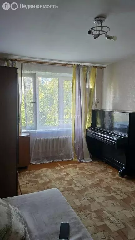 3-комнатная квартира: Уфа, улица Степана Злобина, 34 (57.6 м) - Фото 1