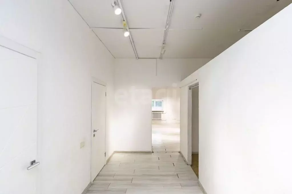 Помещение свободного назначения в Тюменская область, Тюмень ... - Фото 1