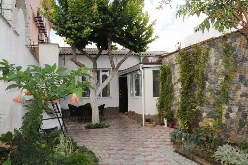 Дом в Крым, Евпатория наб. Имени Терешковой, 5А (80 м) - Фото 2