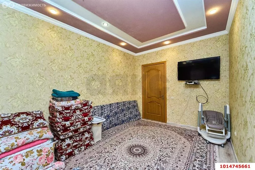 2-комнатная квартира: Краснодар, улица Шевцова, 5 (70 м) - Фото 0