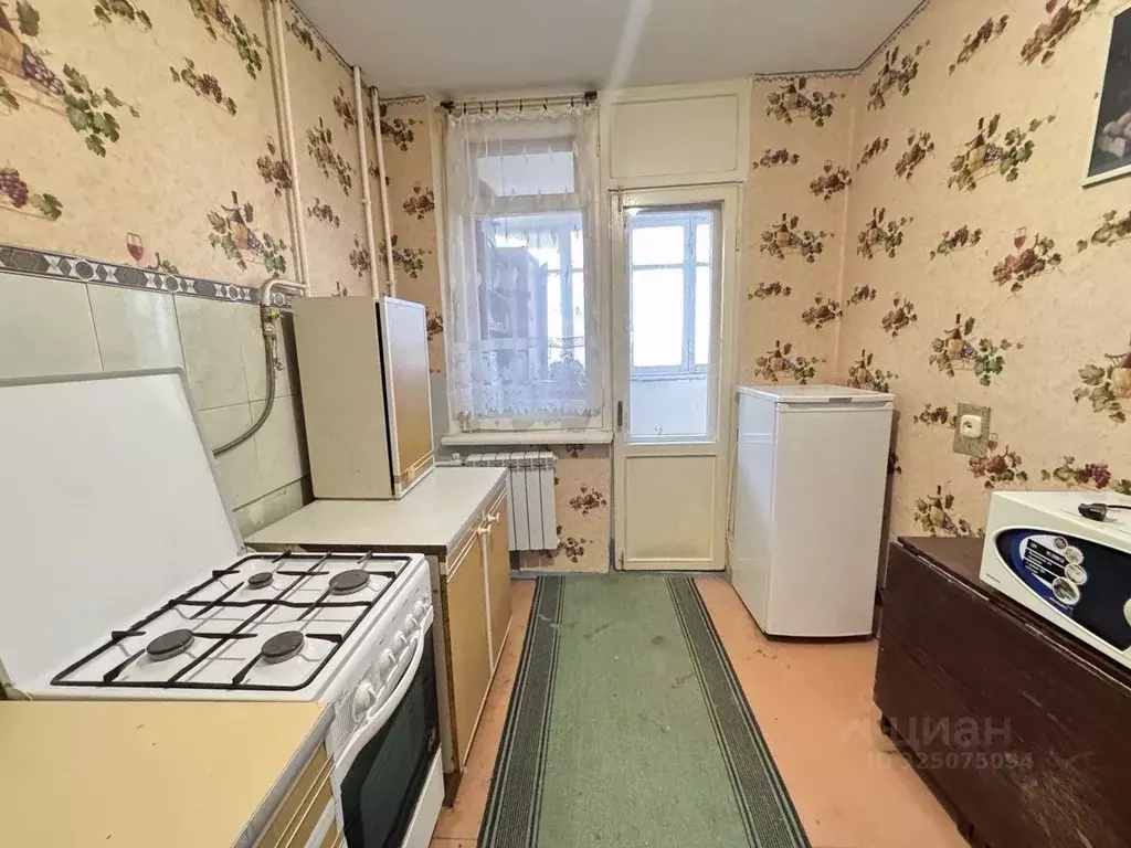 1-к кв. Астраханская область, Астрахань Заводская пл., 97 (37.8 м) - Фото 0