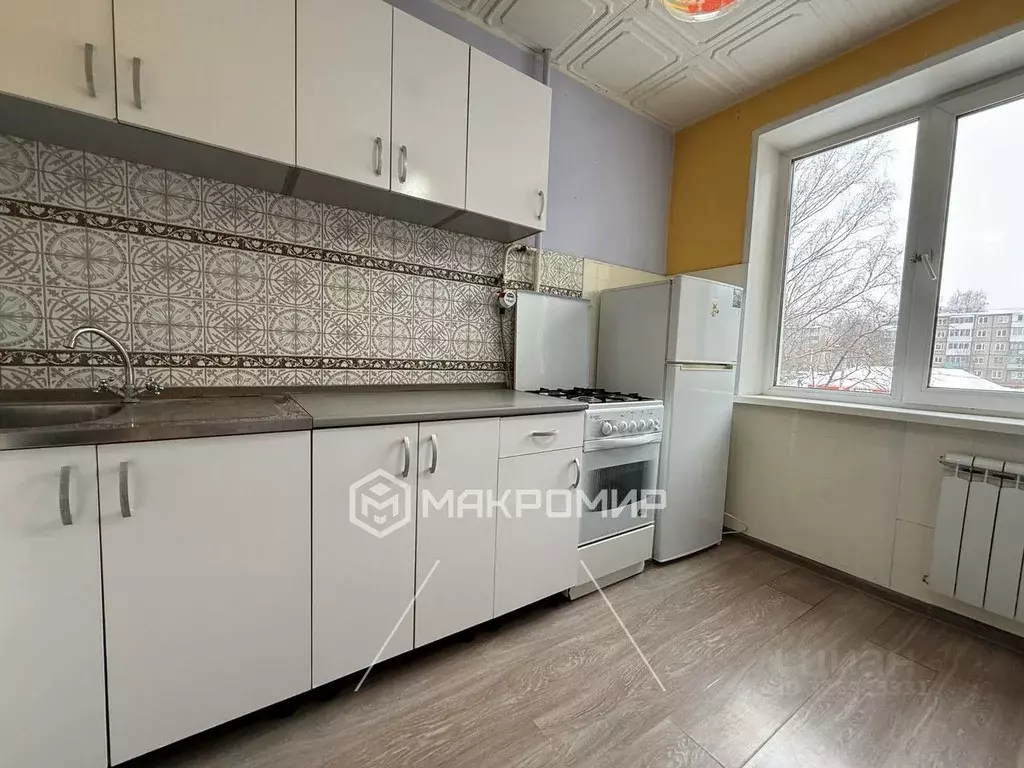 3-к кв. Орловская область, Орел Ягодный пер., 8 (65.8 м) - Фото 1