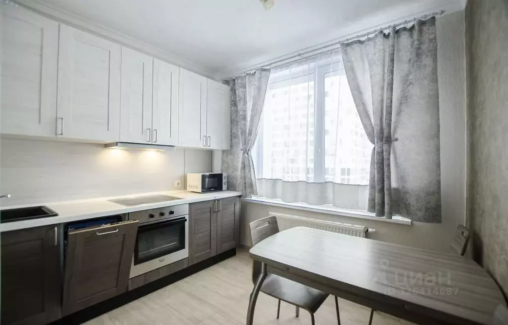 2-к кв. Московская область, Красногорск ул. Липовой Рощи, 2к3 (47.9 м) - Фото 1