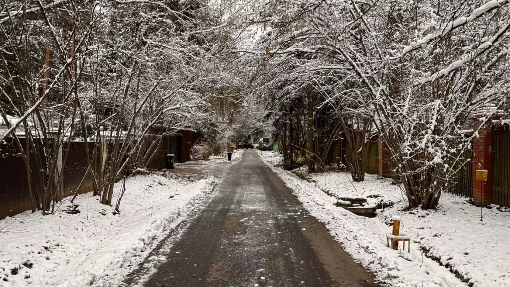 Дом в Московская область, Одинцовский городской округ, д. Жуковка, ... - Фото 1